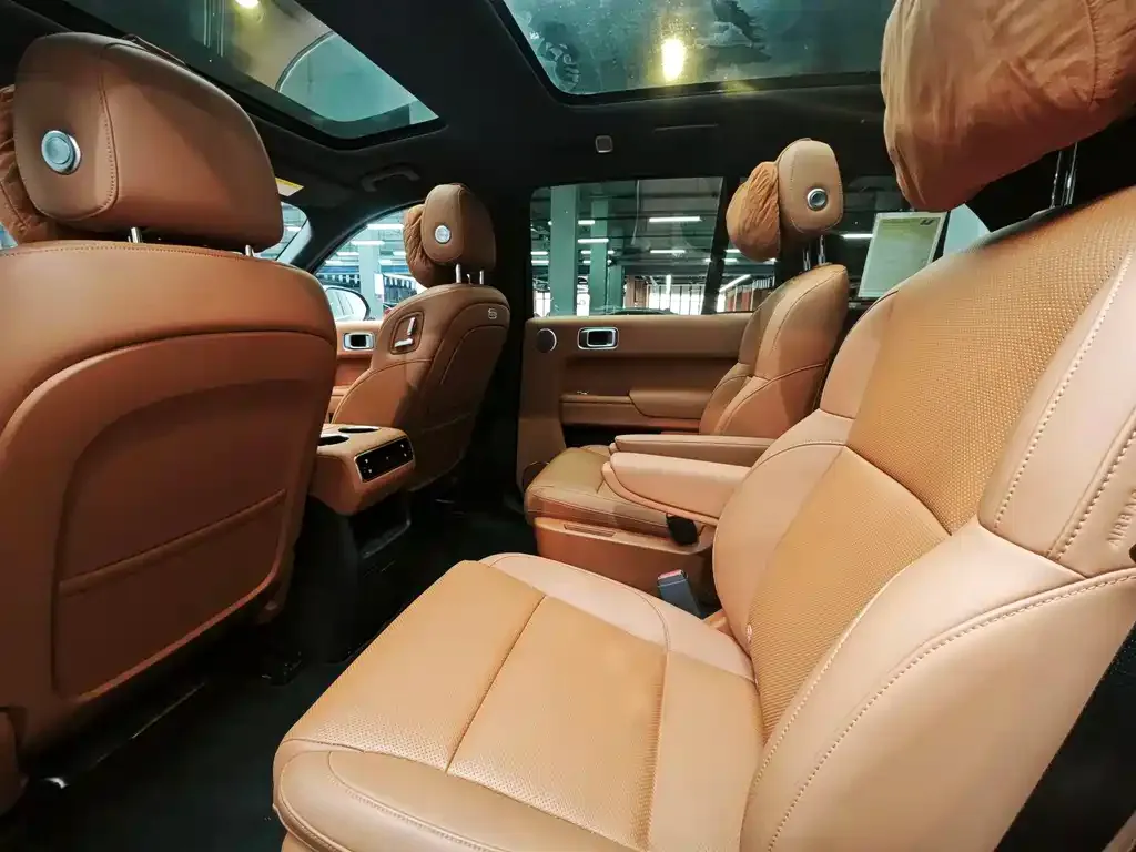 Li Auto L8 2025 из CN, фото 6