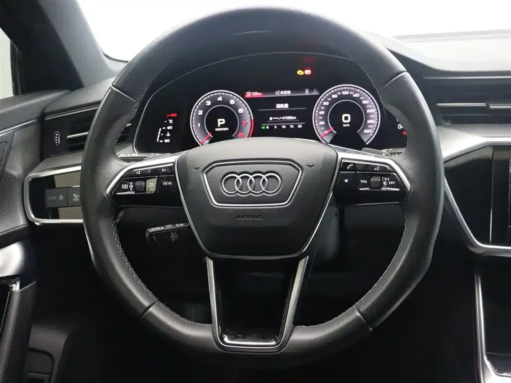 Audi A6L — фото 7
