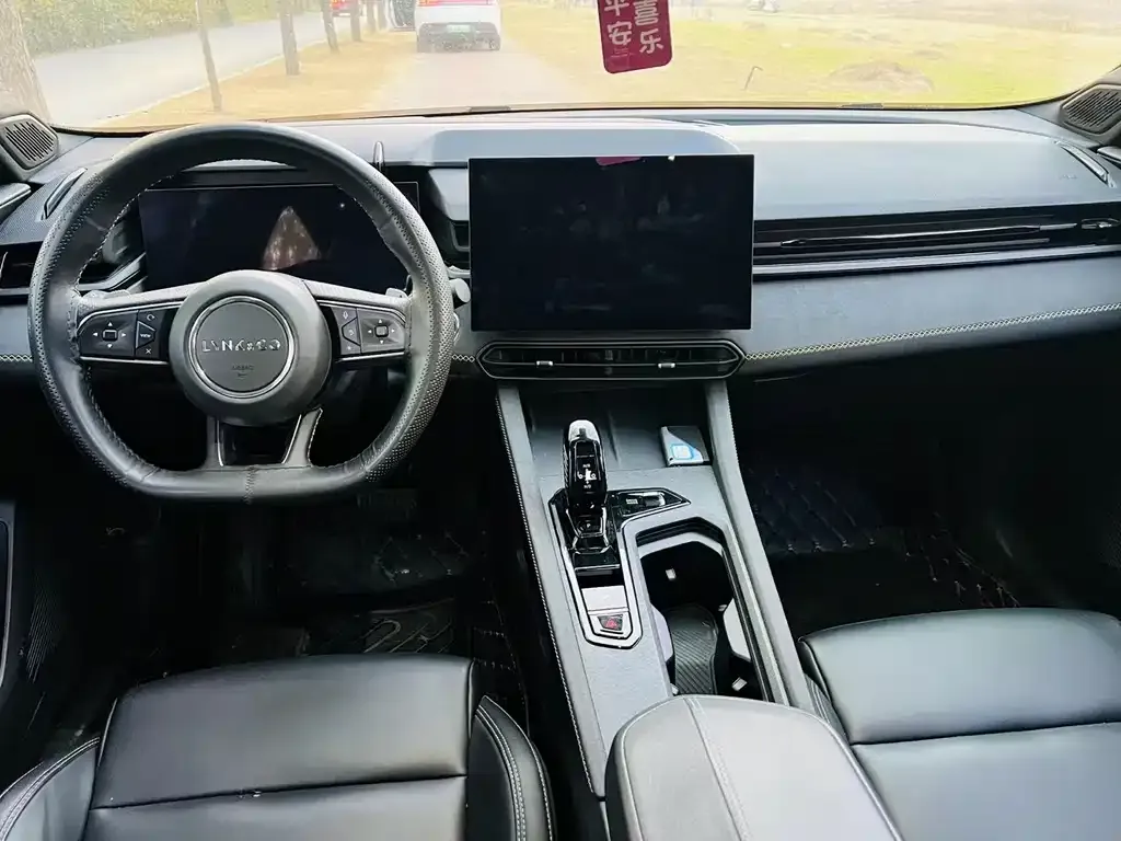 Lynk & Co 03 2023 из CN, фото 6