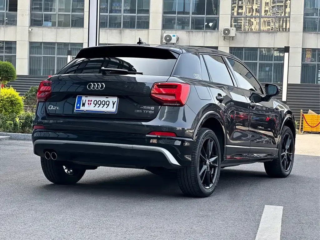 Audi Q2L 2021 из CN, фото 7
