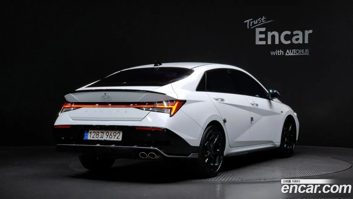 Hyundai AVANTE — фото 2