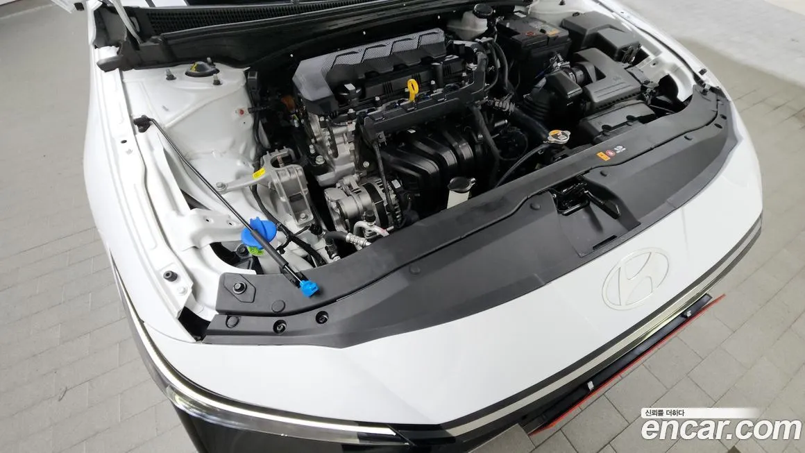 Hyundai AVANTE — фото 6