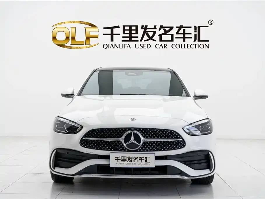 Mercedes-Benz C-Class — фото 1