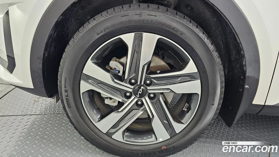 Kia Sorento — фото 5