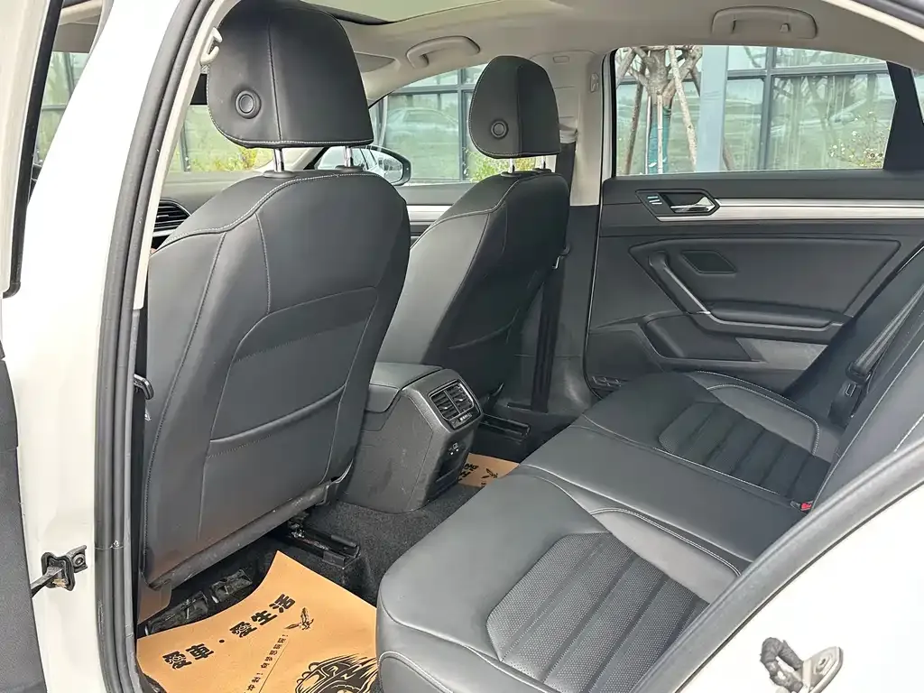 Volkswagen Lamando 2022 из CN, фото 8