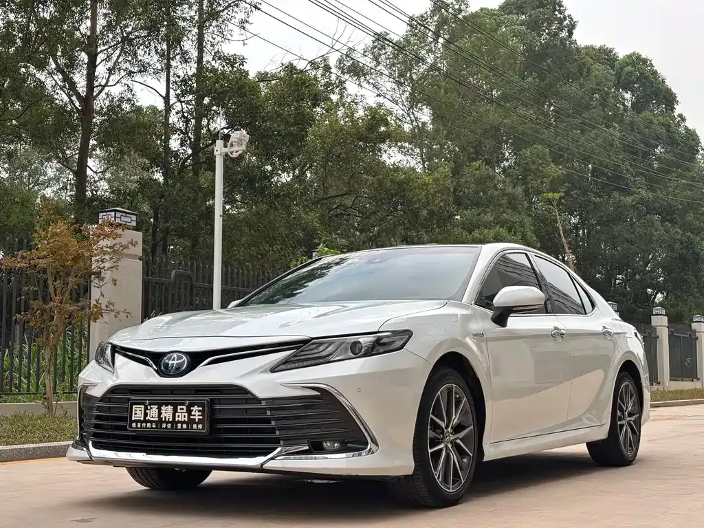 Toyota Camry 2022 из CN, фото 1