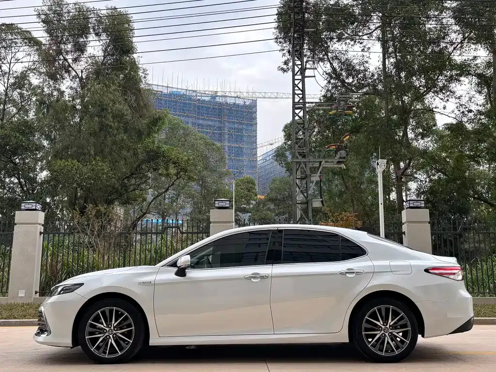 Toyota Camry 2022 из CN, фото 7