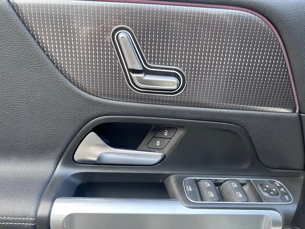 Mercedes-Benz GLB 2022 из CN, фото 9