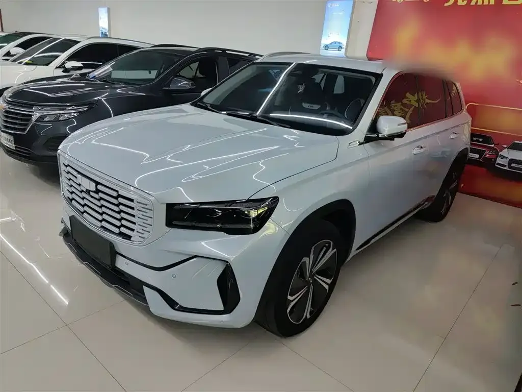 Geely Xingyue L — фото 1