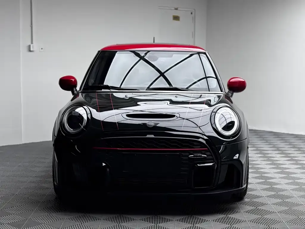 MINI JCW (John Cooper Works) 2023 из CN, фото 2