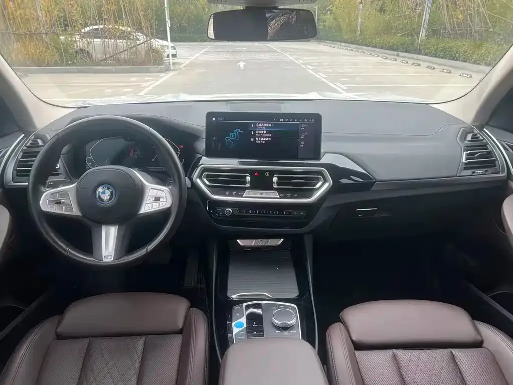 BMW iX3 2024 из CN, фото 7