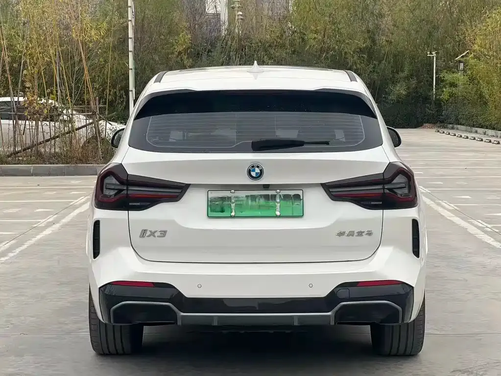 BMW iX3 2024 из CN, фото 8