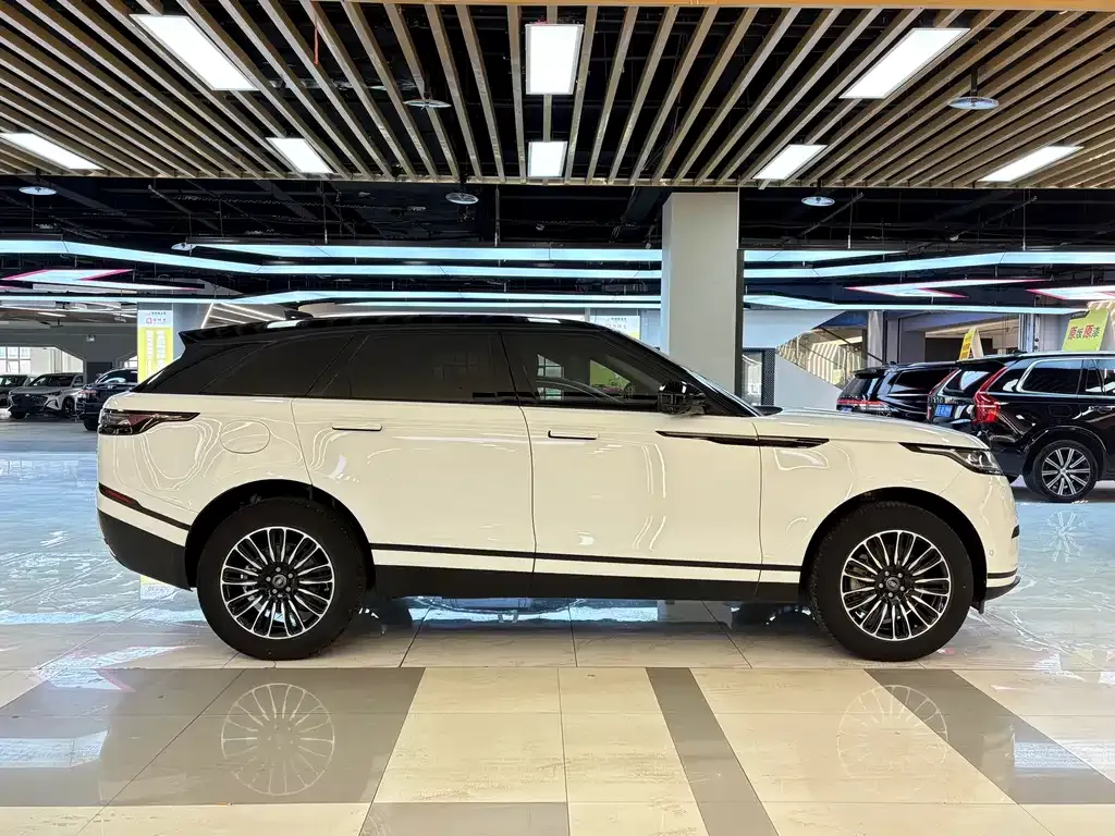 Land Rover Velar — фото 6