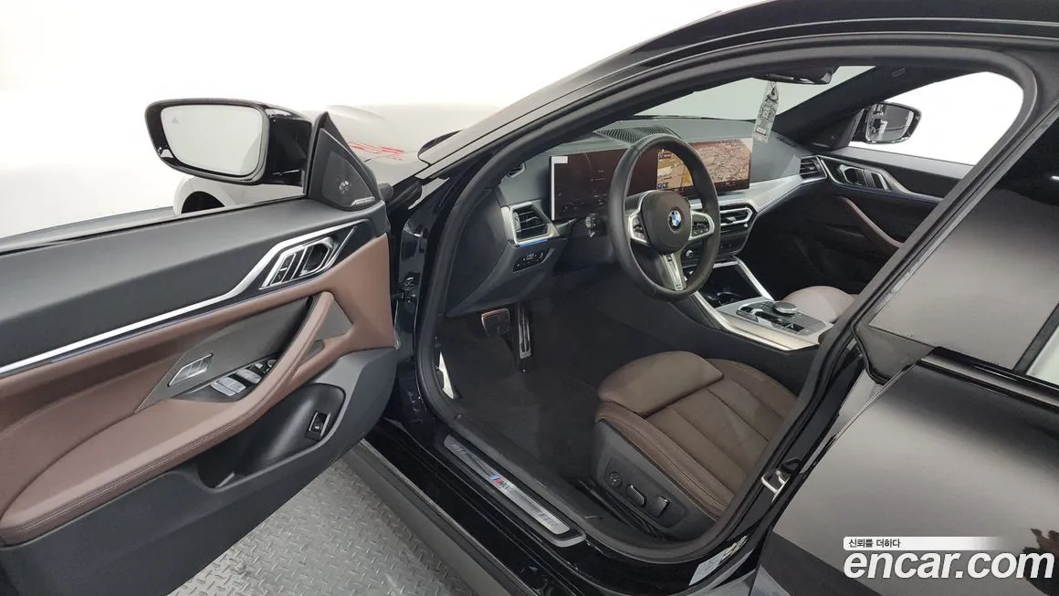 BMW 4-Series 2024 из KR, фото 10