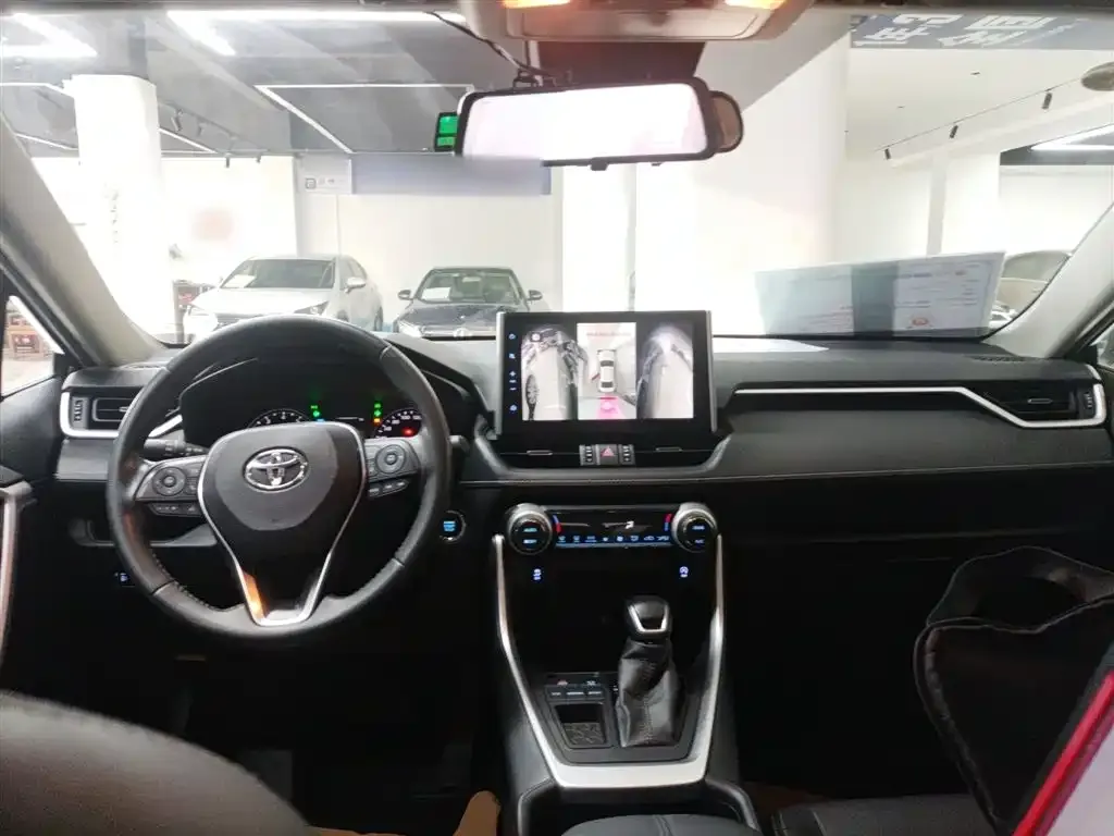 Toyota Wildlander 2021 из CN, фото 10