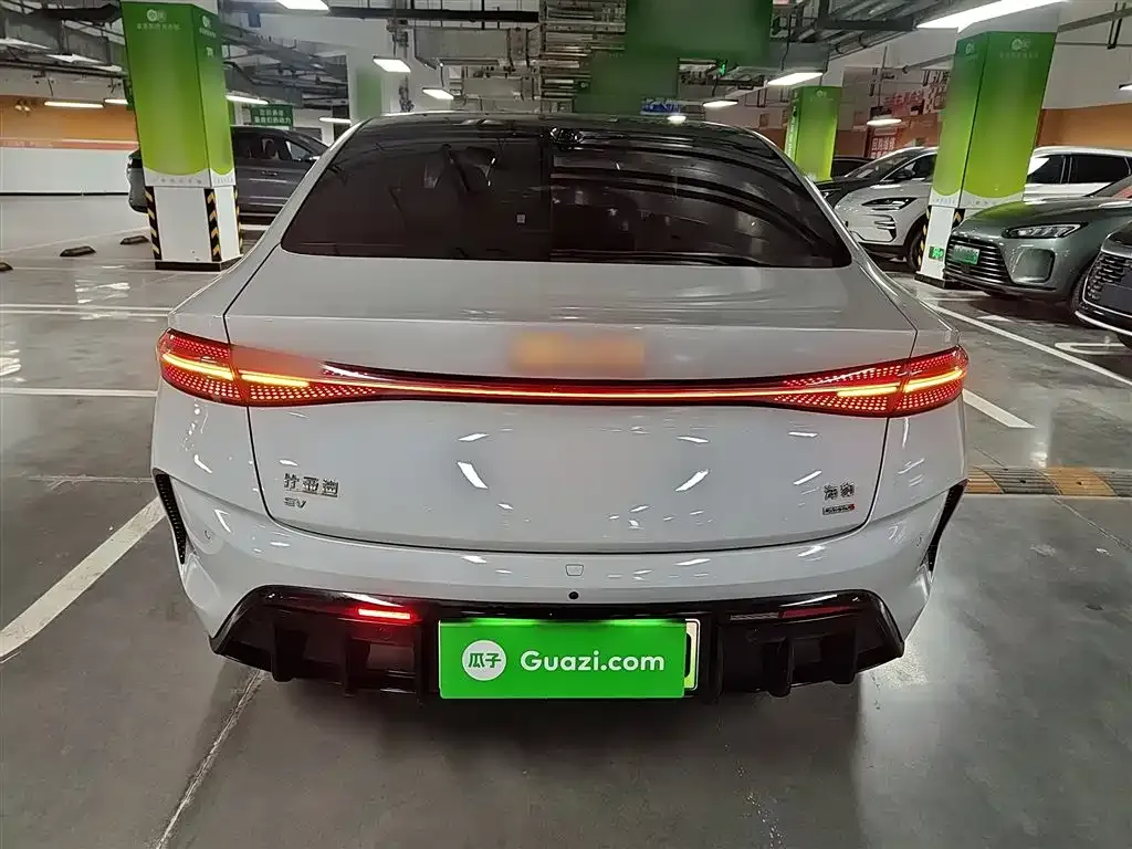 BYD Seal — фото 6