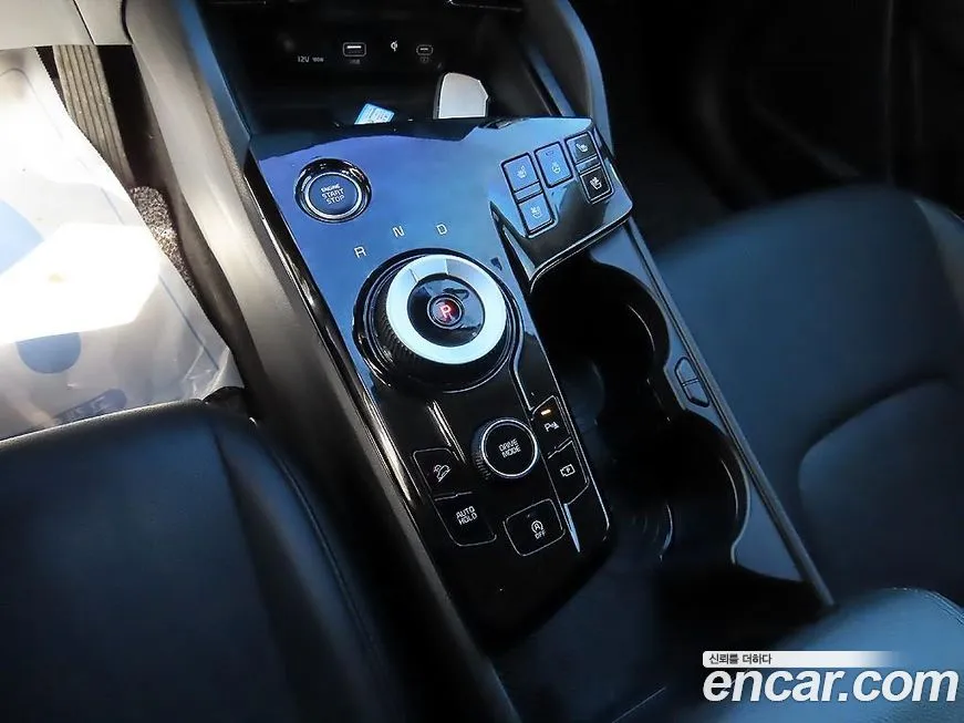 Kia Sportage — фото 10