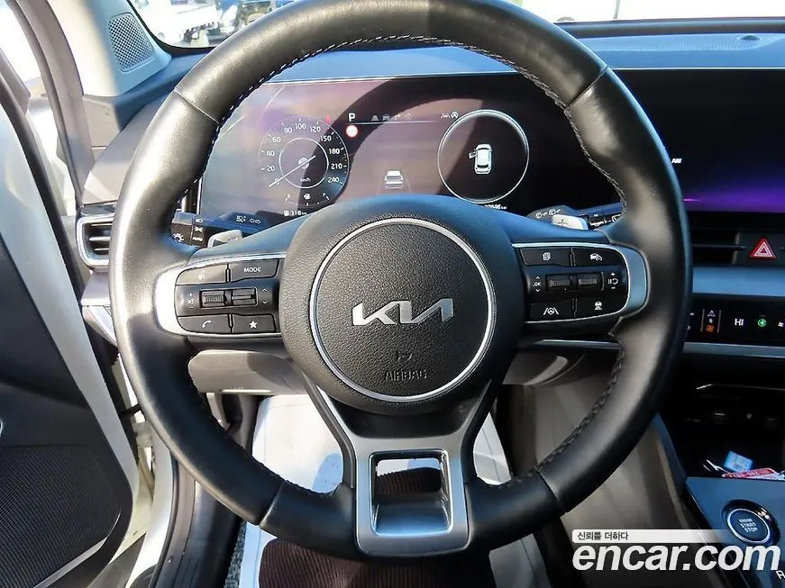 Kia Sportage — фото 8