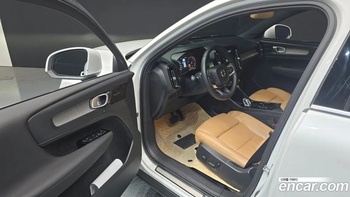 Volvo XC40 2021 из KR, фото 10