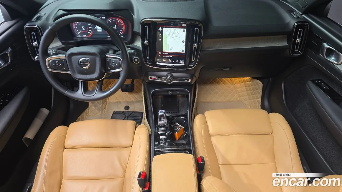 Volvo XC40 2021 из KR, фото 7