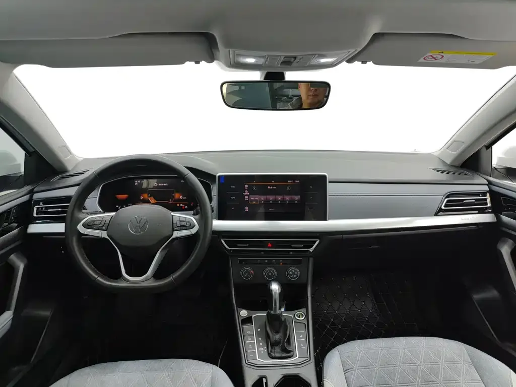 Volkswagen Lavida 2023 из CN, фото 9