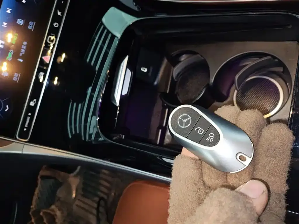 Mercedes-Benz GLC 2023 из CN, фото 8