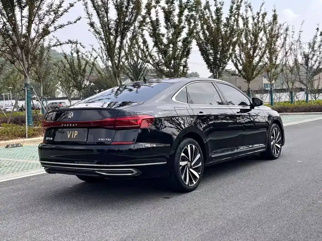 Volkswagen Passat 2021 из CN, фото 7