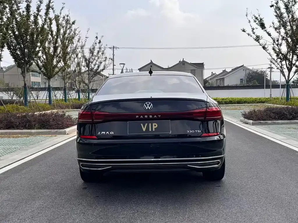 Volkswagen Passat 2021 из CN, фото 8