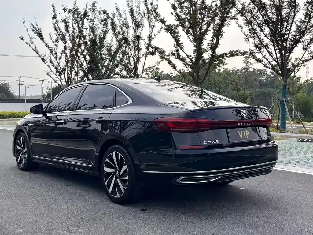 Volkswagen Passat 2021 из CN, фото 9