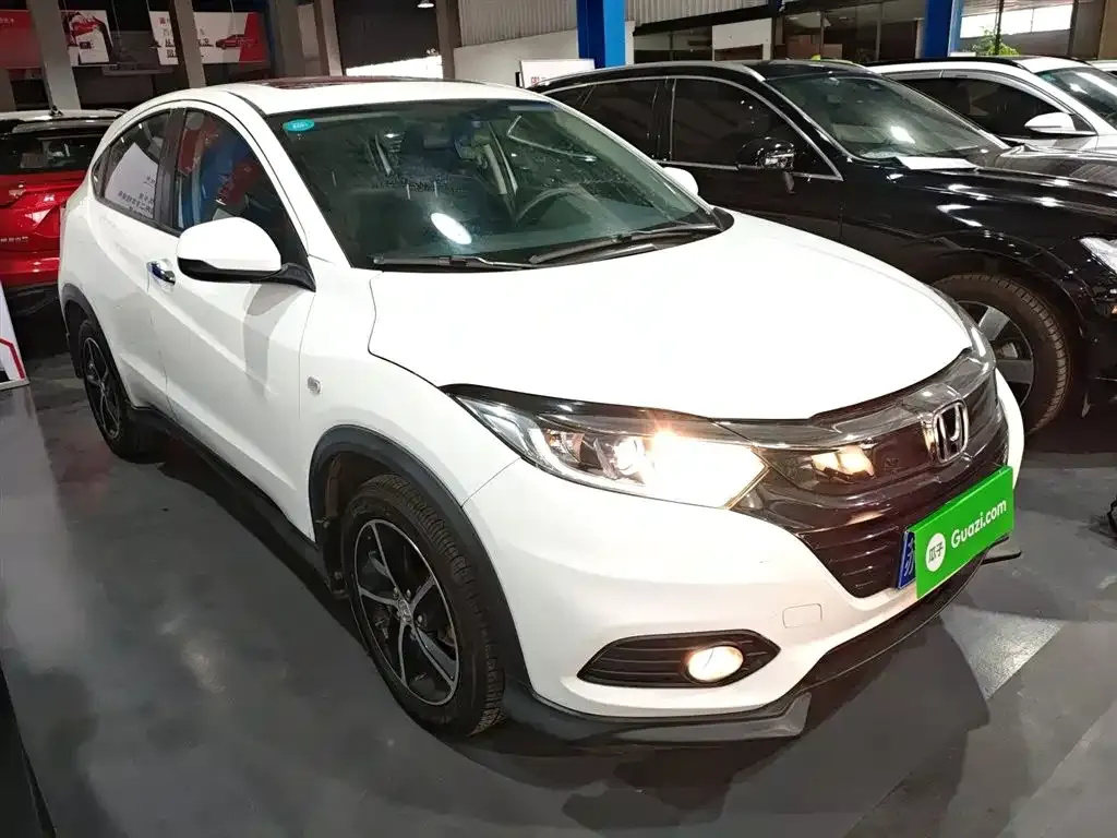 Honda Vezel 2021 из CN, фото 4