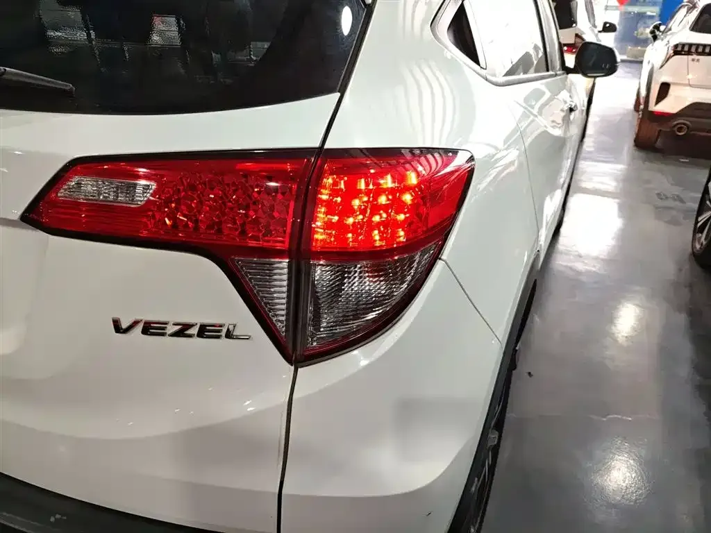 Honda Vezel 2021 из CN, фото 8