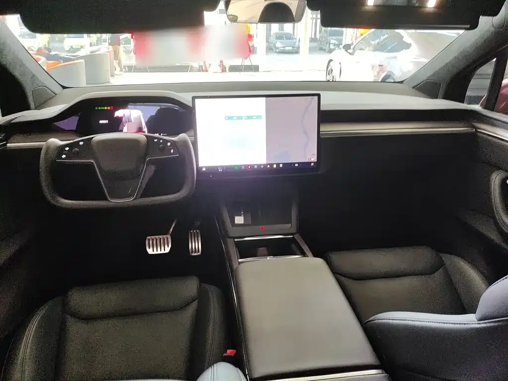 Tesla Model X 2023 из CN, фото 10