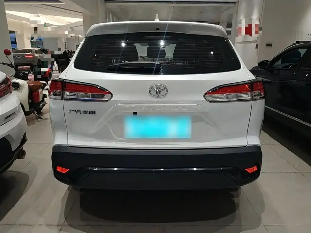 Toyota Frontlander 2024 из CN, фото 6