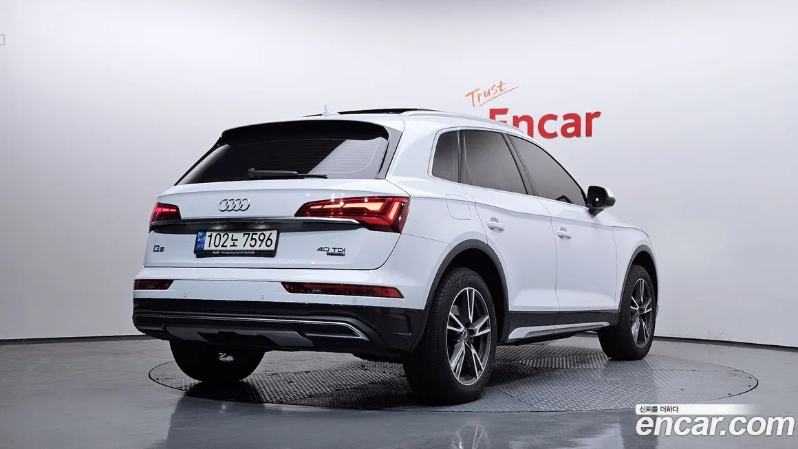 Audi Q5 — фото 2