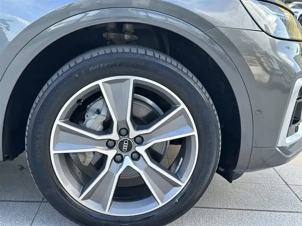 Audi Q5L 2021 из CN, фото 8