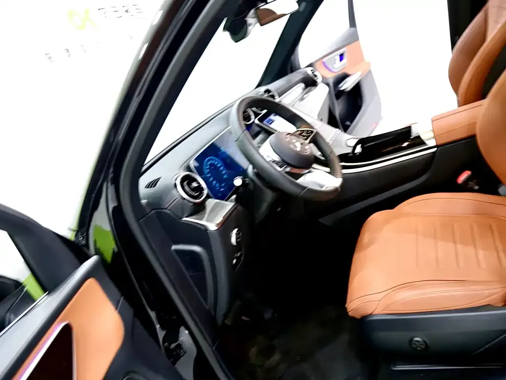 Mercedes-Benz GLC 2024 из CN, фото 6