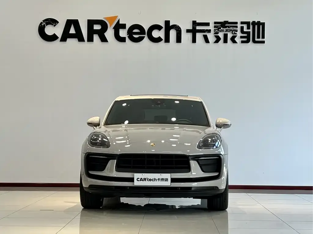 Porsche Macan 2023 из CN, фото 2