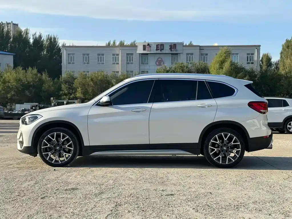 BMW X1 2021 из CN, фото 6