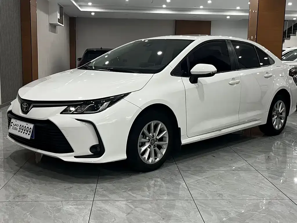 Toyota Corolla 2022 из CN, фото 1
