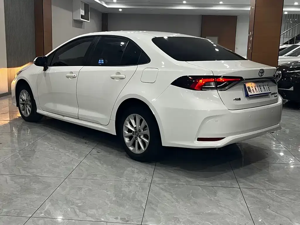 Toyota Corolla 2022 из CN, фото 4