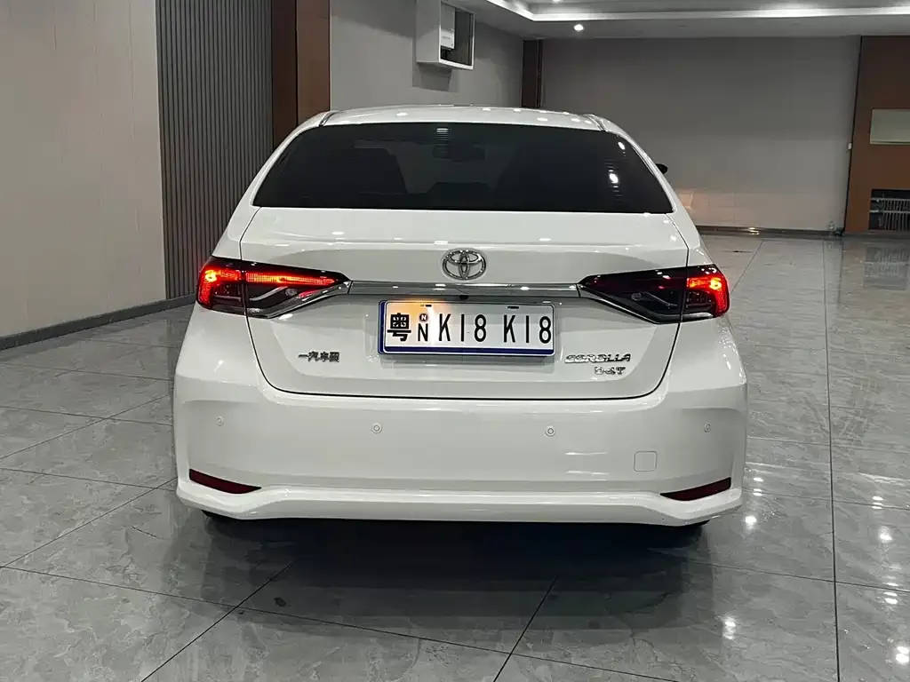 Toyota Corolla 2022 из CN, фото 5