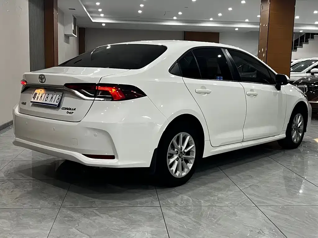 Toyota Corolla 2022 из CN, фото 6