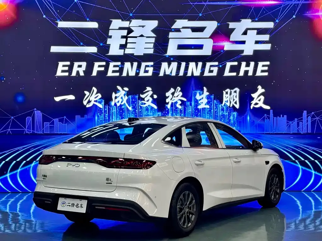 BYD Qin L — фото 4