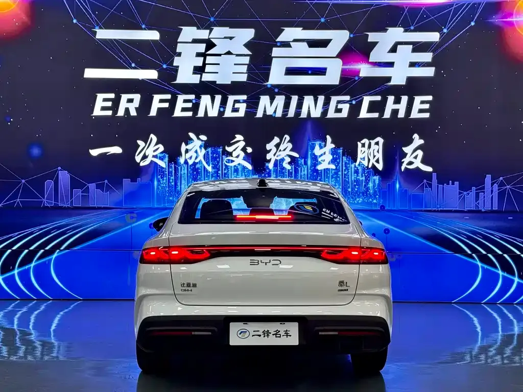 BYD Qin L — фото 5