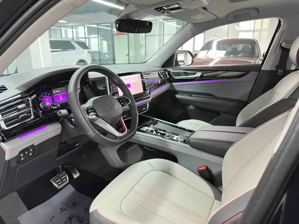 Volkswagen Teramont 2023 из CN, фото 10