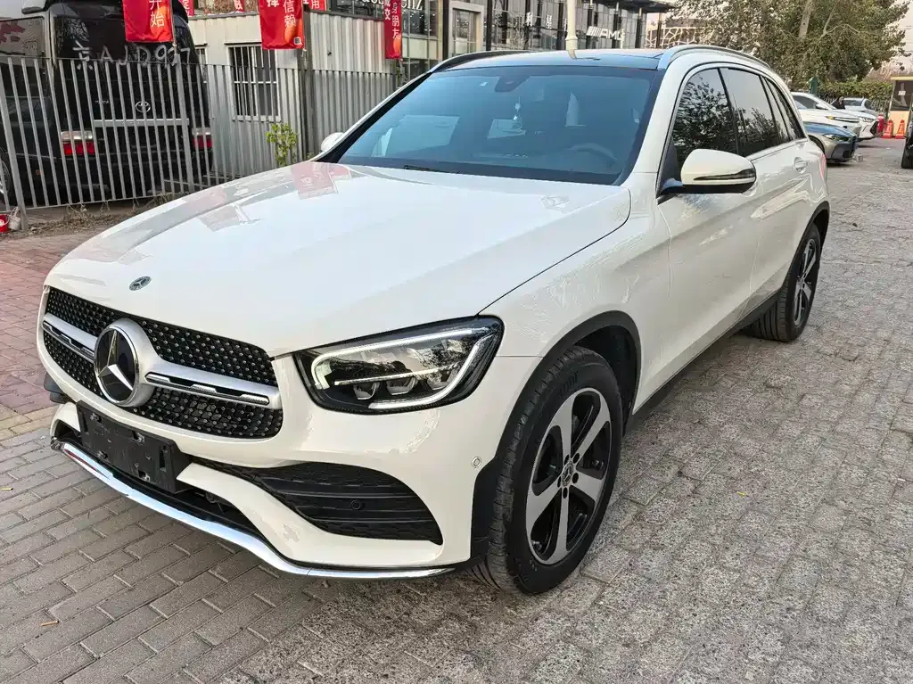Mercedes-Benz GLC — фото 1