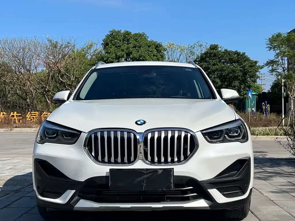 BMW X1 — фото 2