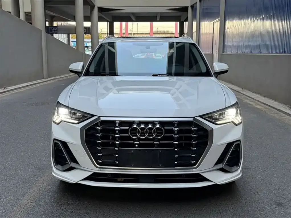 Audi Q3 — фото 3