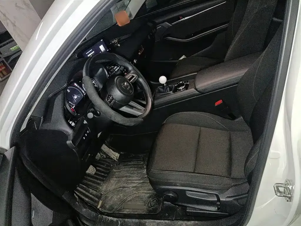 Mazda 3 Axela 2025 из CN, фото 8