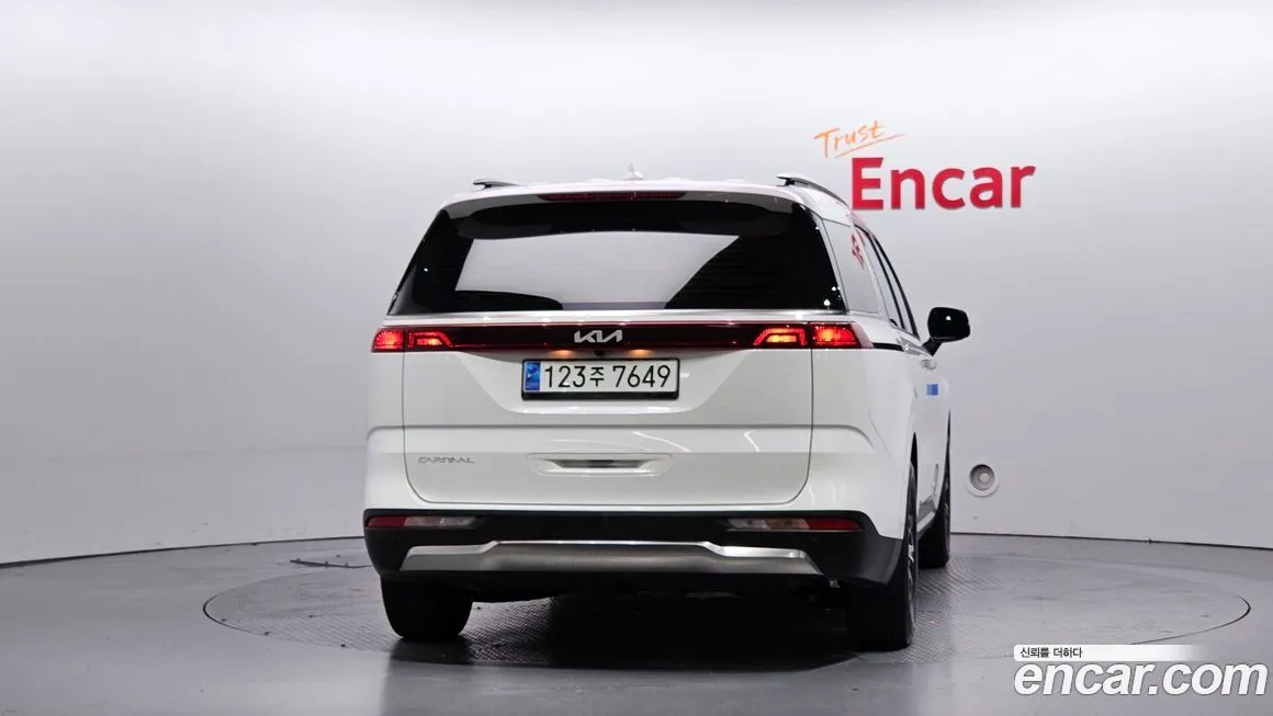 Kia Carnival 2023 из KR, фото 4